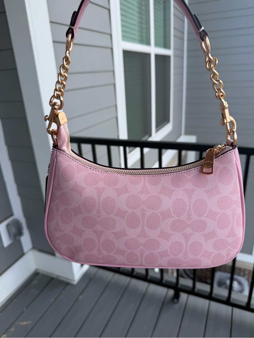 COACH Pink Signature Shoulder Bag with Gold Hardware - Picture 3 of 8